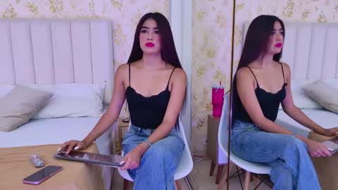 Snapshot of _miaa_monroe chatting on 09.21.25 Mia Monroe online show from 09.21.25