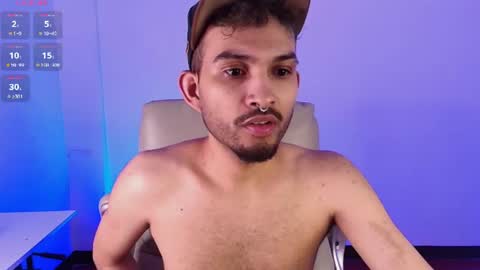 Snapshot of _miguel7w7 chatting on 06.17.26 miguel tomorrow from 200 pm Colombia to 1000 pm online show from 06.17.26