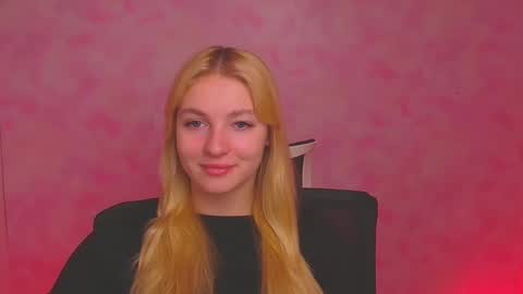 Melanie online show from 12.24.24