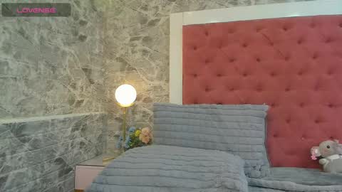 Call me Miley  online show from 11.20.25