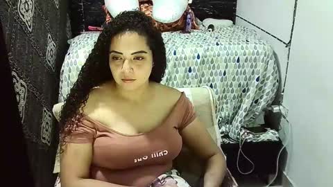 _milf_naughty online show from 11.01.25