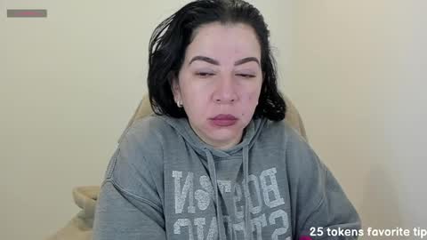 _miss_coco_ online show from 01.25.25