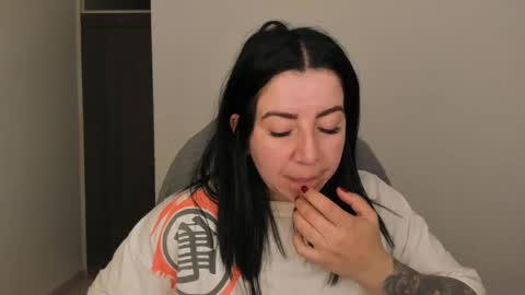 _miss_coco_ online show from 09.10.25