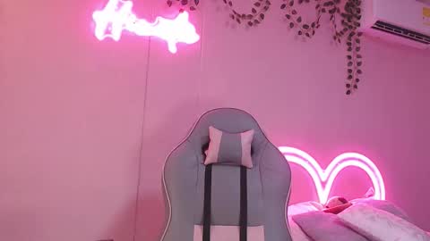 Hinata 3 online show from 02.17.26