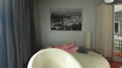 Snapshot of _mito_69 chatting on 11.13.25 alienmito online show from 11.13.25