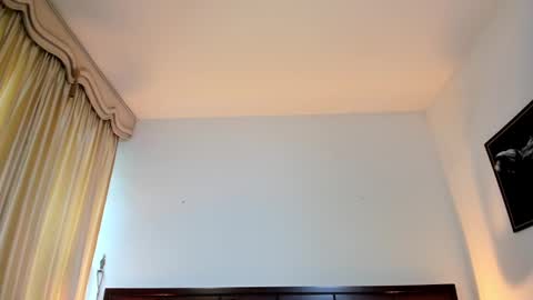 Snapshot of _mizuki chatting on 02.20.25 mizuki  online show from 02.20.25