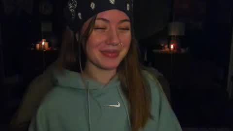 Snapshot of _modestmouse chatting on 01.15.26 mouse online show from 01.15.26