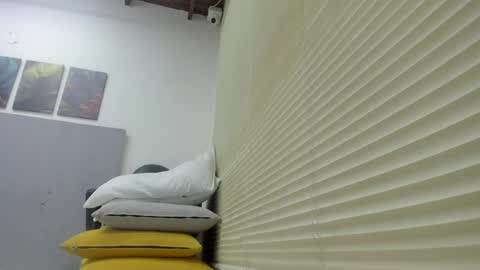 _molly_rosse_ online show from 04.27.26