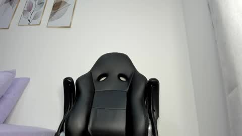 _molly_rosse_ online show from 06.04.26