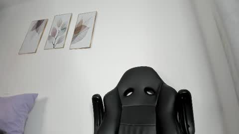 _molly_rosse_ online show from 06.10.26