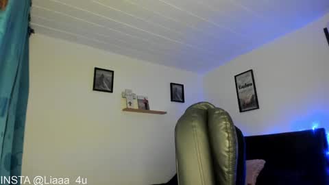 Snapshot of _monserat_ chatting on 12.21.24 liaaa 4u online show from 12.21.24