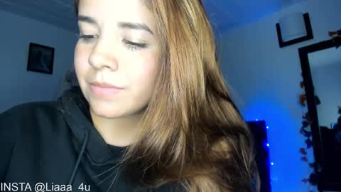 Snapshot of _monserat_ chatting on 01.18.25 liaaa 4u online show from 01.18.25