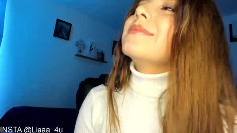 Snapshot of _monserat_ chatting on 02.11.25 liaaa 4u online show from 02.11.25