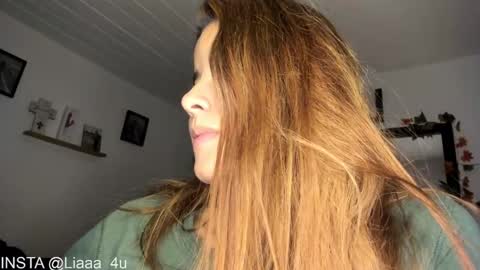 Snapshot of _monserat_ chatting on 02.20.25 liaaa 4u online show from 02.20.25