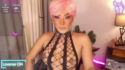 Snapshot of _morganmoore_ chatting on 02.02.25 MORGAN KEEP ON FOLLOWING online show from 02.02.25