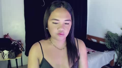 Snapshot of _mslibaylibay_ chatting on 07.23.26 Angel online show from 07.23.26