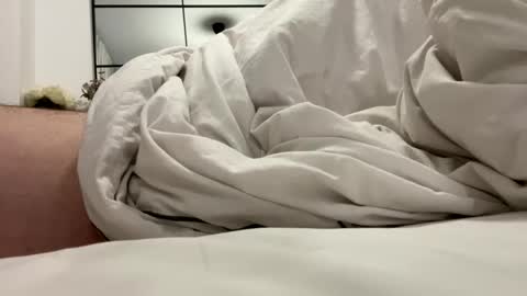 Snapshot of _muestroverga chatting on 10.21.25 _muestroverga online show from 10.21.25