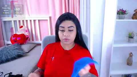 nahomi  online show from 03.11.25