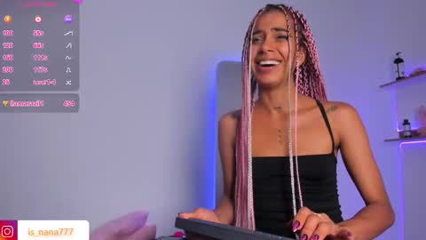 Nana  online show from 11.25.25