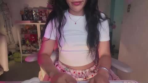 _nathaila_ online show from 04.21.26