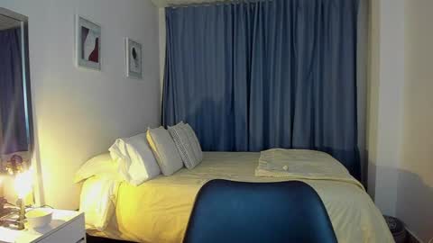 Snapshot of _nathaliesex chatting on 12.05.24 independent model natha online show from 12.05.24