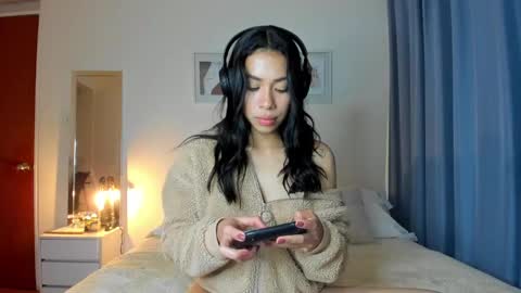 Snapshot of _nathaliesex chatting on 02.20.25 independent model natha online show from 02.20.25