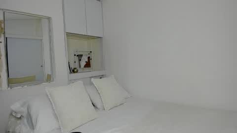 Snapshot of _nathaliesex chatting on 11.11.25 independent model natha online show from 11.11.25