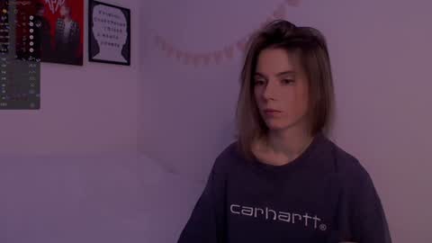 Nika online show from 12.17.24