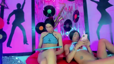 Snapshot of _nickyminach chatting on 02.19.25 Nicky Please help me with your thumbs up its importan online show from 02.19.25