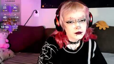 Nicole online show from 07.05.26