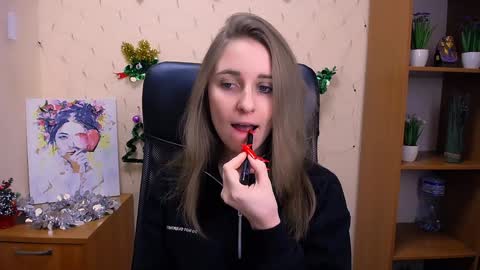 Snapshot of _nicole_new chatting on 12.30.24 Nica online show from 12.30.24