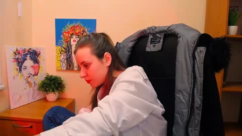 Snapshot of _nicole_new chatting on 02.18.25 Nica online show from 02.18.25