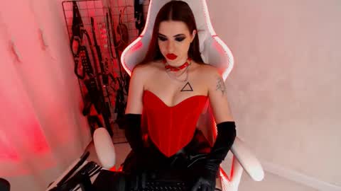 Eva online show from 01.15.26