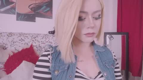 Snapshot of _niiky chatting on 02.07.25 niiky online show from 02.07.25