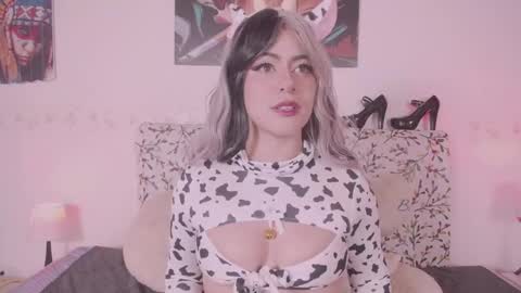 Snapshot of _niiky chatting on 02.17.25 niiky online show from 02.17.25