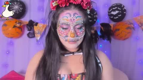 Snapshot of _niiky chatting on 10.28.25 niiky online show from 10.28.25