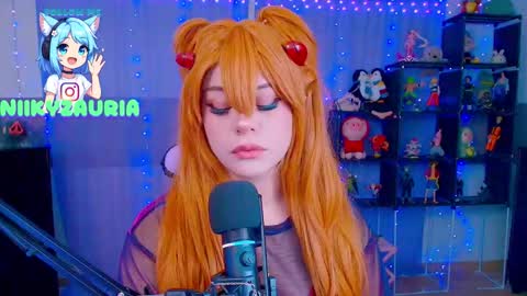 Snapshot of _niiky chatting on 11.12.25 niiky online show from 11.12.25