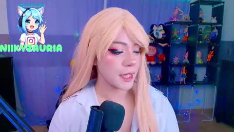 Snapshot of _niiky chatting on 11.13.25 niiky online show from 11.13.25