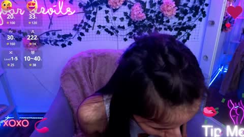 Snapshot of _nika_kik chatting on 01.21.25 Nika online show from 01.21.25