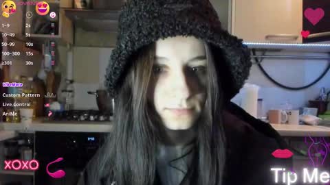 Snapshot of _nika_kik chatting on 01.31.25 Nika online show from 01.31.25