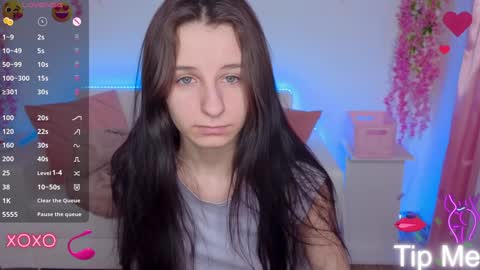 Snapshot of _nika_kik chatting on 02.08.25 Nika online show from 02.08.25