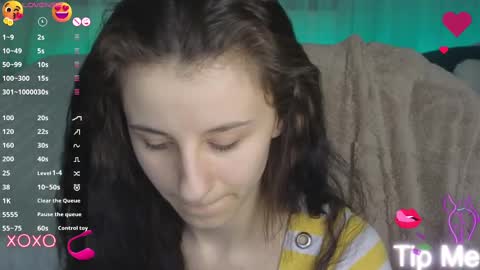 Snapshot of _nika_kik chatting on 02.18.25 Nika online show from 02.18.25