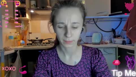 Snapshot of _nika_kik chatting on 03.04.25 Nika online show from 03.04.25