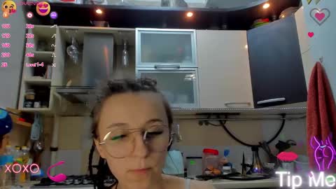 Snapshot of _nika_kik chatting on 03.12.25 Nika online show from 03.12.25