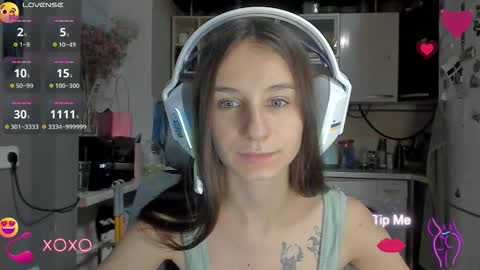 Snapshot of _nika_kik chatting on 10.01.25 Nika online show from 10.01.25