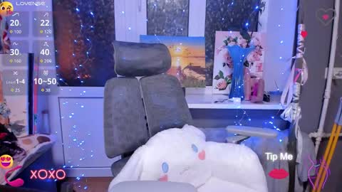 Snapshot of _nika_kik chatting on 10.23.25 Nika online show from 10.23.25