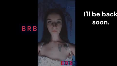 Snapshot of _nika_kik chatting on 11.14.25 Nika online show from 11.14.25