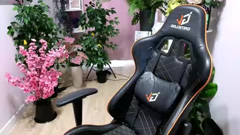 Tracy online show from 05.10.26