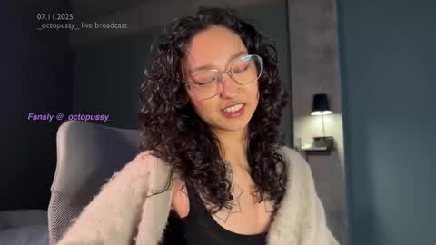 Mikayla online show from 11.07.25