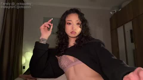 Mikayla online show from 05.24.26